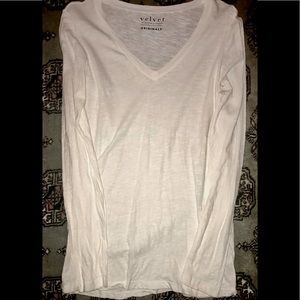 Velvet by Graham & Spencer White T. S-M